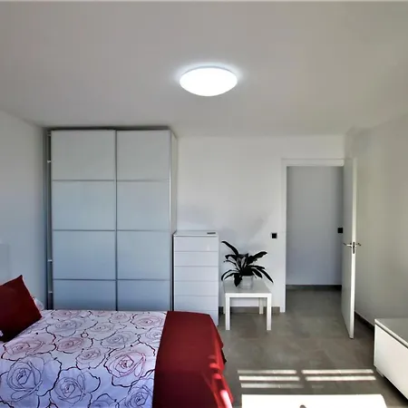 Holiday House And Spa Lanzarote 펜션