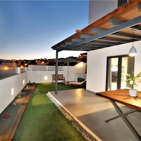 펜션 Holiday House And Spa Lanzarote