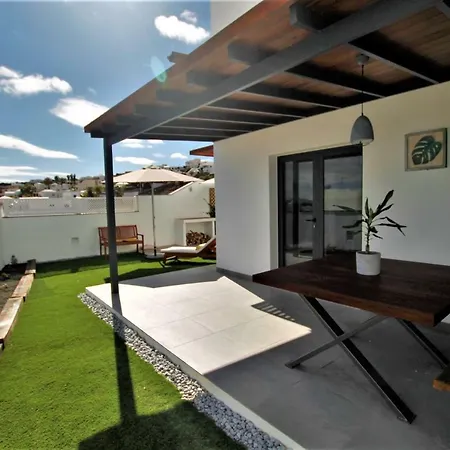 Holiday House And Spa Lanzarote Ferienhaus Tías
