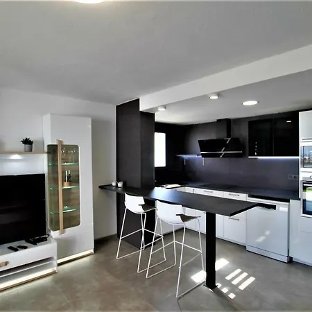 Holiday House And Spa Lanzarote Ferienhaus *