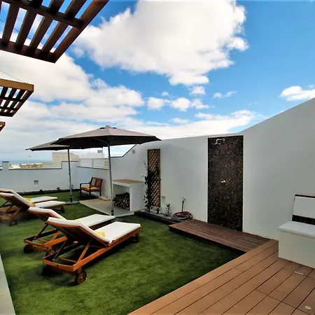 Holiday House And Spa Lanzarote 펜션 *